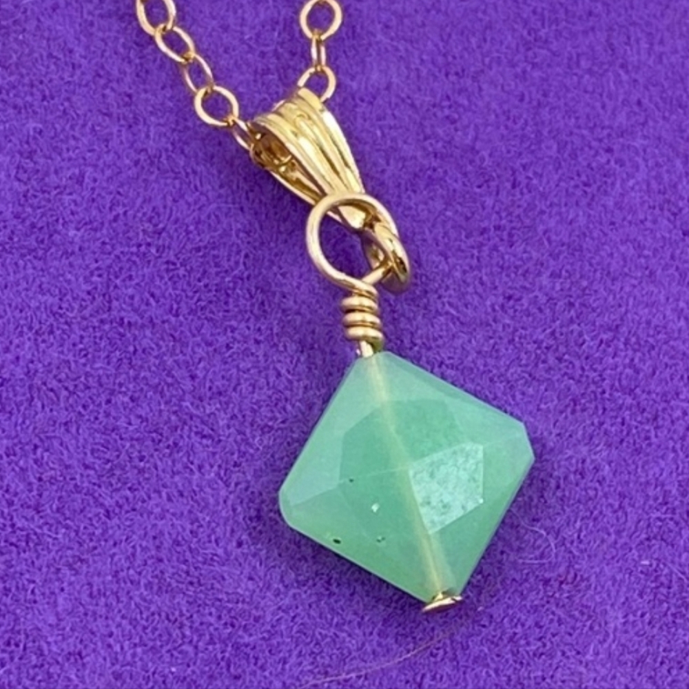 1/20 Gold Filled Minimalist Green Chalcedony Necklace Dainty Pendant 18”
